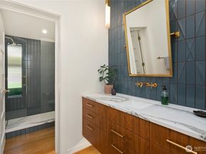4628 Forest Avenue SE, Mercer Island WA 98040