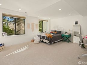 4628 Forest Avenue SE, Mercer Island WA 98040