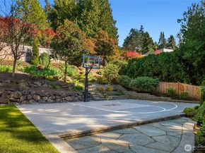 4628 Forest Avenue SE, Mercer Island WA 98040