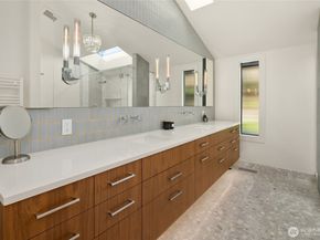 4628 Forest Avenue SE, Mercer Island WA 98040