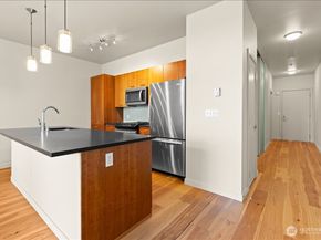 2960 Eastlake Avenue E 111, Seattle WA 98102