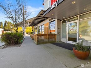2960 Eastlake Avenue E 111, Seattle WA 98102
