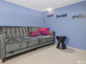 9165 45th Avenue SW 6, Seattle WA 98136