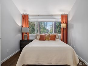 9165 45th Avenue SW 6, Seattle WA 98136