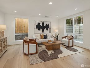 4411 1st Avenue NE, Seattle WA 98105