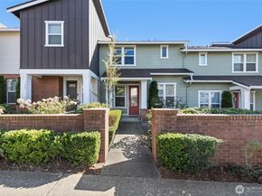1451 NE Park Drive, Issaquah WA 98029
