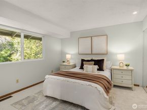 243 169th Avenue NE, Bellevue WA 98008