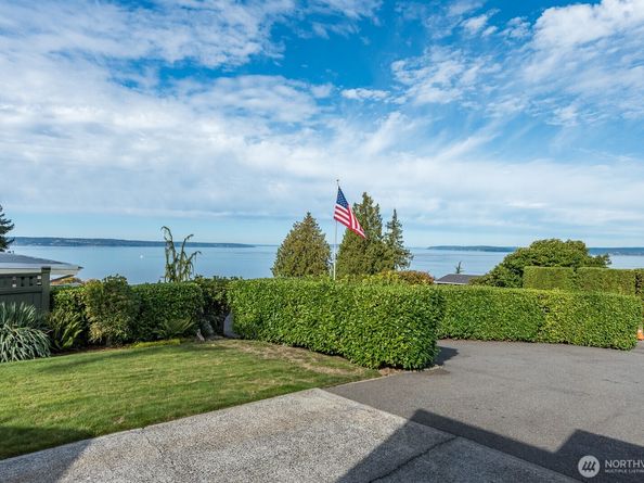 4436 Seahurst, Everett WA 98203