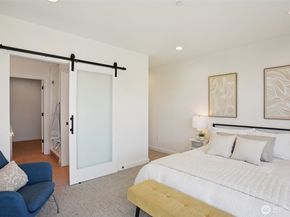 6211 12th Avenue NE, Seattle WA 98115