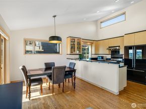 4014 32nd Avenue SW, Seattle WA 98126