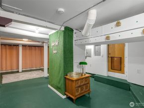 4014 32nd Avenue SW, Seattle WA 98126
