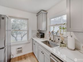 7243 S 125th Street, Seattle WA 98178