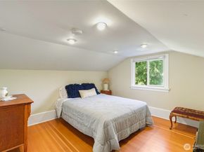 211 S 15th Street, Renton WA 98055