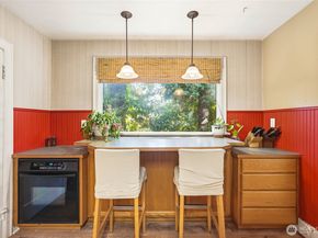 211 S 15th Street, Renton WA 98055