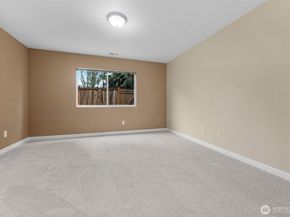 5708 136th Street SE, Everett WA 98208