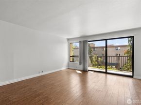 500 W Roy Street W103, Seattle WA 98119