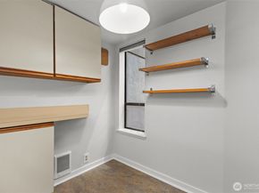 500 W Roy Street W103, Seattle WA 98119