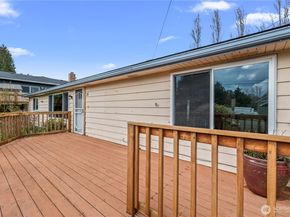 15 76th Street SW, Everett WA 98203