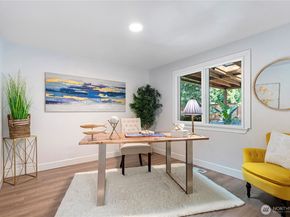 11527 113th Place NE, Kirkland WA 98033