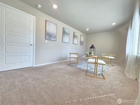 25428 128th Avenue SE, Kent WA 98030