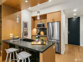 1321 Seneca Street 206, Seattle WA 98101