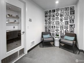 1321 Seneca Street 206, Seattle WA 98101