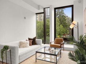 999 110th Avenue NE 202, Bellevue WA 98004