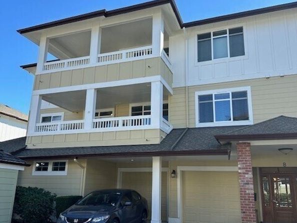23943 NE 115th Lane 204, Redmond WA 98053