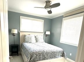 23943 NE 115th Lane 204, Redmond WA 98053