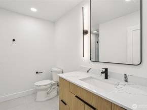 15415 NE 103rd Way, Redmond WA 98052