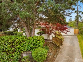 11253 35th Avenue SW, Seattle WA 98146
