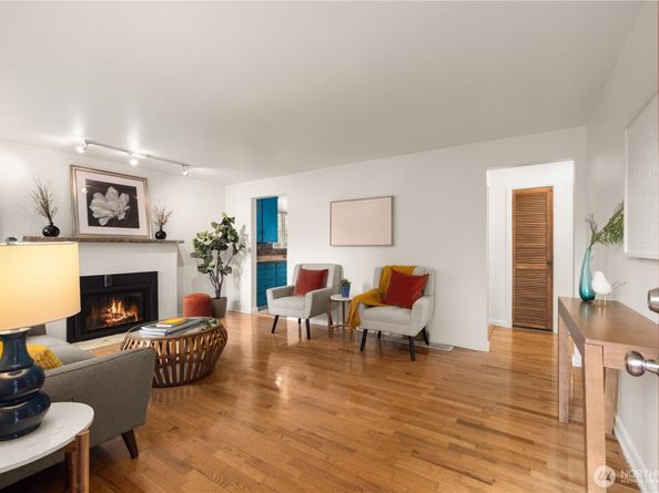 11253 35th Avenue SW, Seattle WA 98146