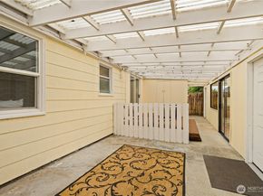 11253 35th Avenue SW, Seattle WA 98146