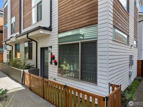 8015 Mary Avenue NW D, Seattle WA 98117