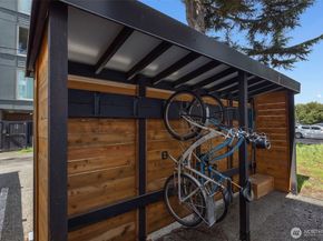 8015 Mary Avenue NW D, Seattle WA 98117