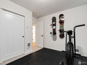 8015 Mary Avenue NW D, Seattle WA 98117