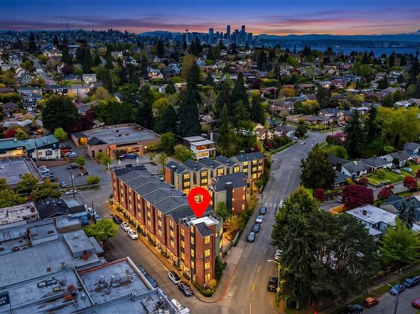 3215 W Lynn Street, Seattle WA 98199