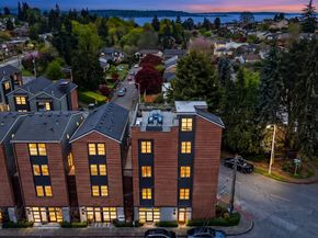 3215 W Lynn Street, Seattle WA 98199
