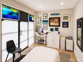 3215 W Lynn Street, Seattle WA 98199