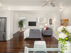 227 29th Avenue E, Seattle WA 98112