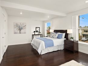 227 29th Avenue E, Seattle WA 98112
