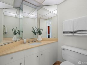 1620 43rd Avenue E 4C, Seattle WA 98112