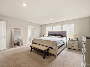 1106 SW Pendleton Way, Port Orchard WA 98367
