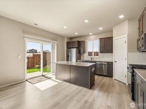1106 SW Pendleton Way, Port Orchard WA 98367