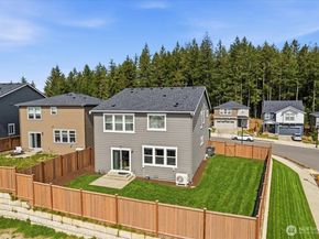 1106 SW Pendleton Way, Port Orchard WA 98367