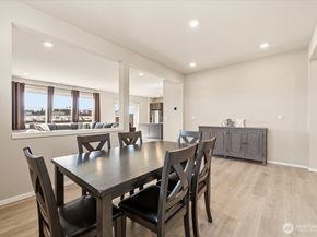 1106 SW Pendleton Way, Port Orchard WA 98367