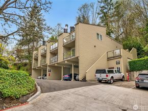 2949 76th Avenue SE 82B, Mercer Island WA 98040