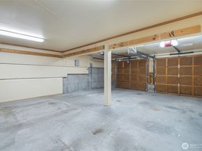 4550 49th Avenue NE, Seattle WA 98105