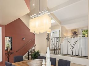 25137 SE Mirrormont Place, Issaquah WA 98027