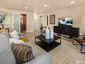 25137 SE Mirrormont Place, Issaquah WA 98027